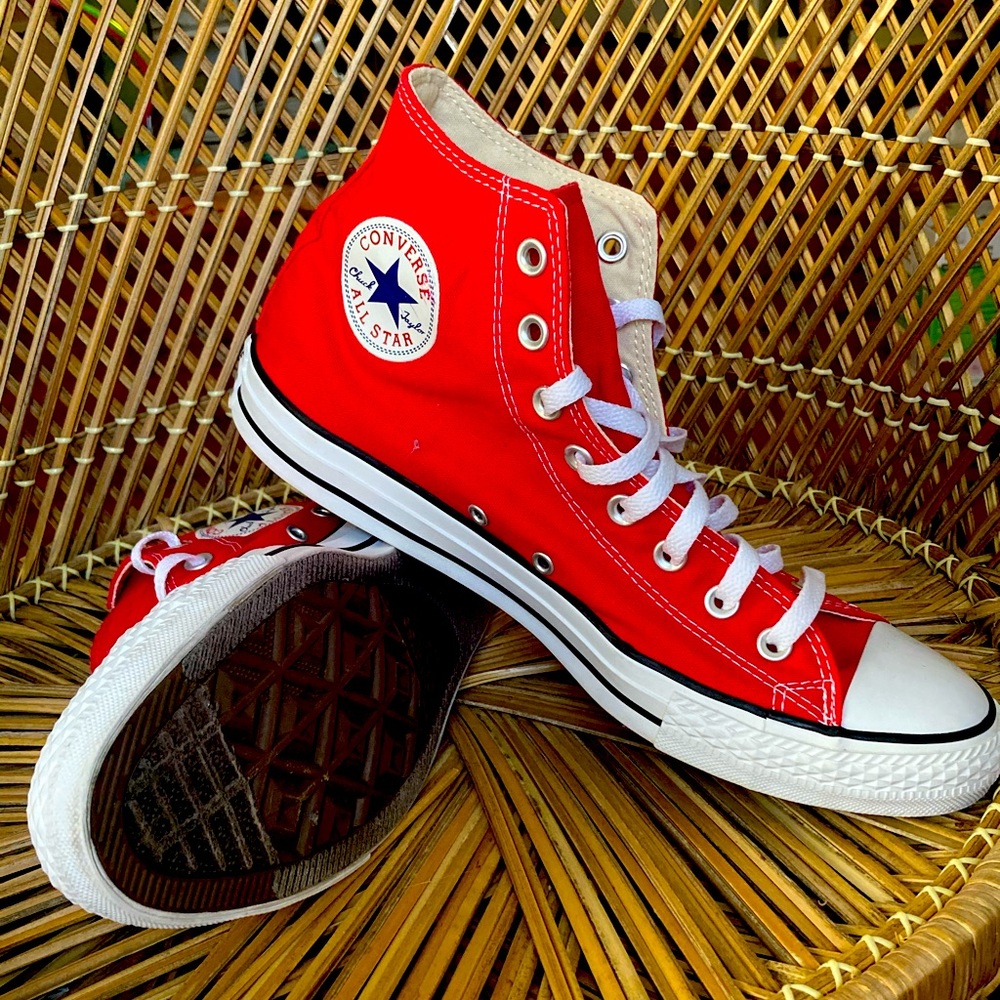 Men’s Red Converse